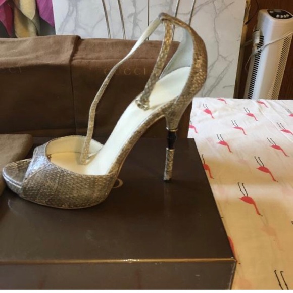 Authentic Gucci Bamboo Shoes.  204149EDH009022 - Picture 11 of 11